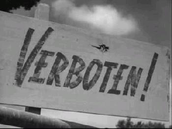 The Illegal Comedy in Occupied Paris (Yank Magazine, 1945)